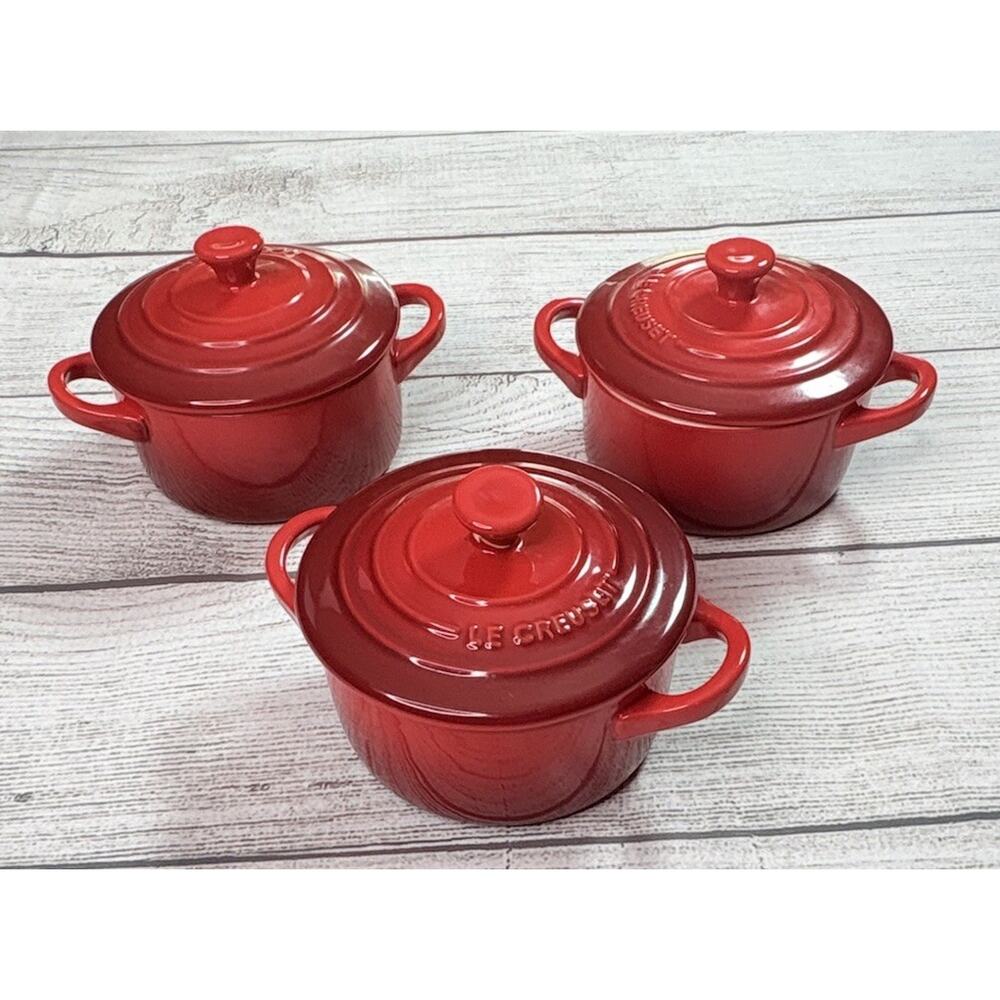Le Creuset Stoneware Mini Round Cocotte Cerise Set Of 3, 1 Flawed